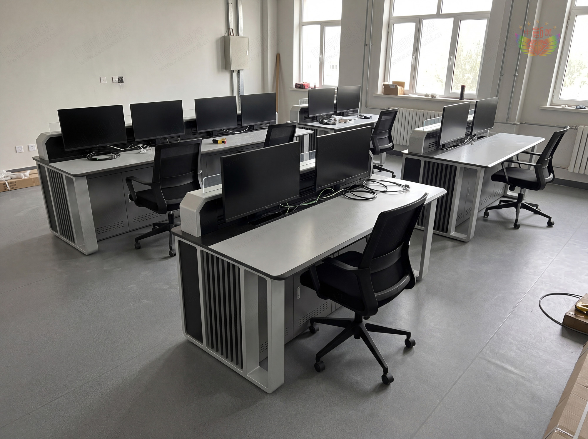 新一代科技風監控操作臺效果圖